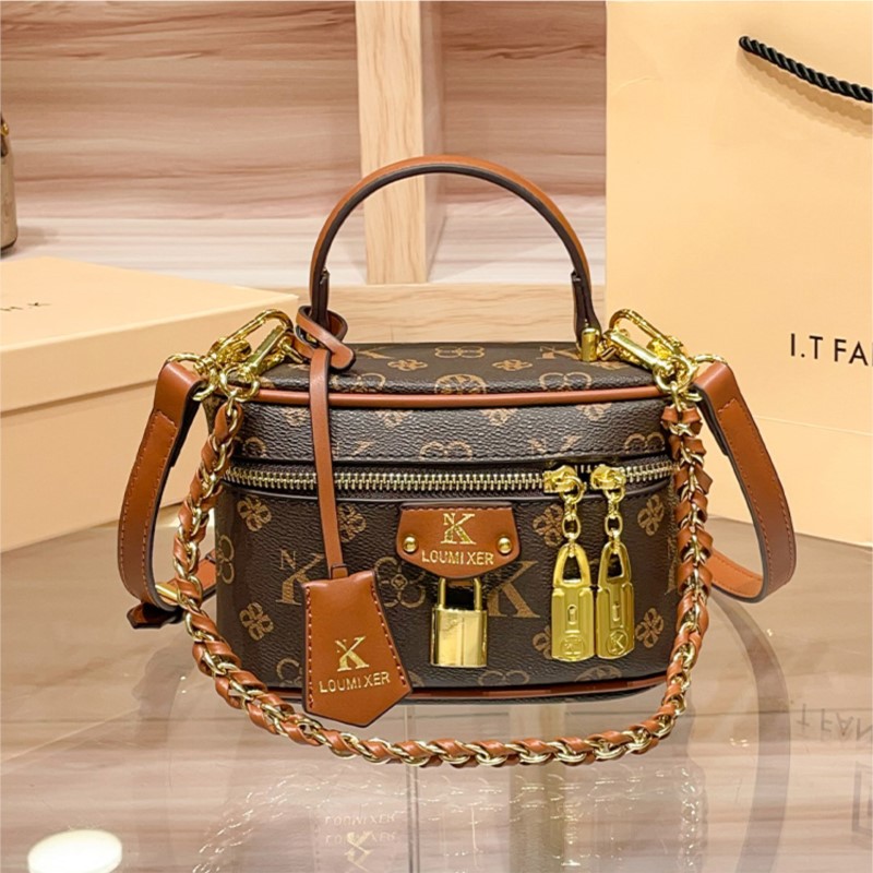 Women Bags High End Brands - กระเป๋าถือผู้หญิงแบรนด์เนม 2026 รุ่นใหม่ ฤดูใบไม้ร่วงและฤดูหนาว สไตล์เรโทร สำหรับเดินทางไปทำงาน
