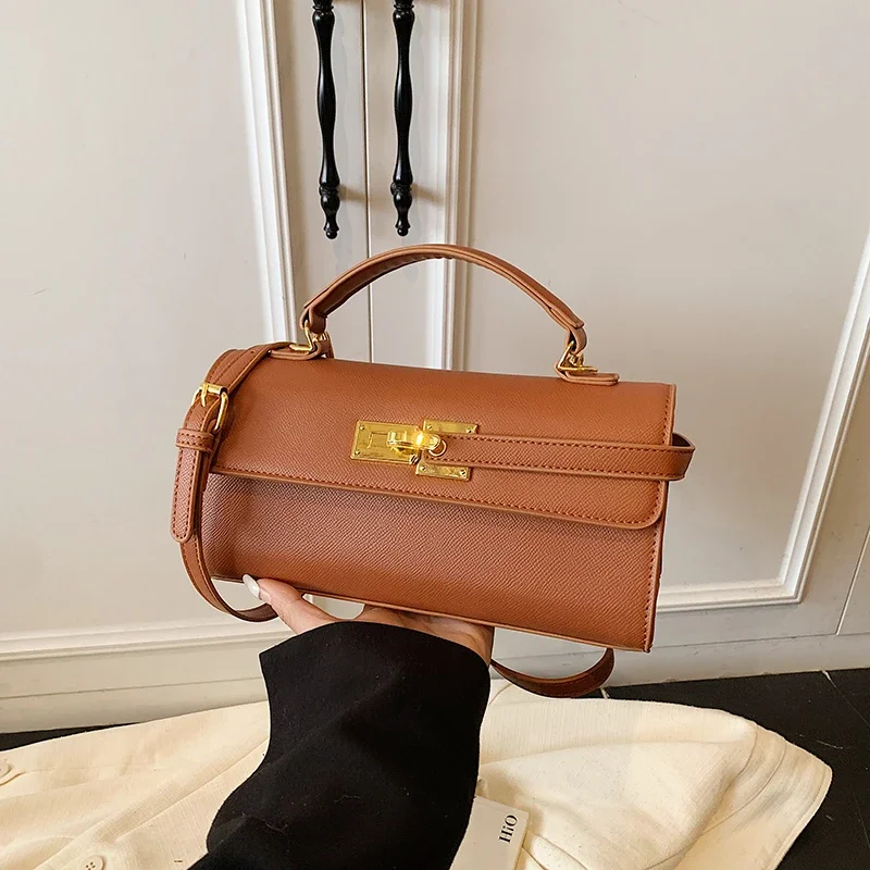Women Bags Popular Brands - กระเป๋าโท้ทหนังสุดหรูสำหรับสุภาพสตรี แฟชั่นกระเป๋าสะพายข้างแบรนด์หรูจากดีไซเนอร์ชื่อดัง รุ่น Mom' Bag
