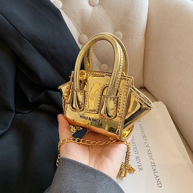 Women Bags H&M - กระเป๋าหูฟังมินิสุดฮิต กระเป๋าสะพายข้าง กระเป๋าถือสีทอง กระเป๋าถืออเนกประสงค์ ดีไซน์เงางาม กระเป๋าผู้หญิงแบรนด์เนม