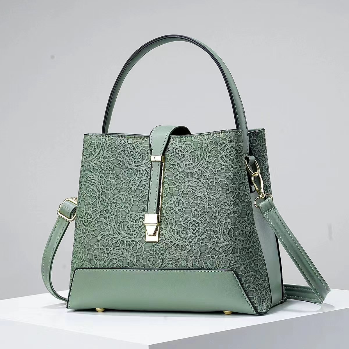 ใหม่หรูหรา Tote กระเป๋าหนัง Cl - Women Bags On Sale บทวิจารณ์และราคา