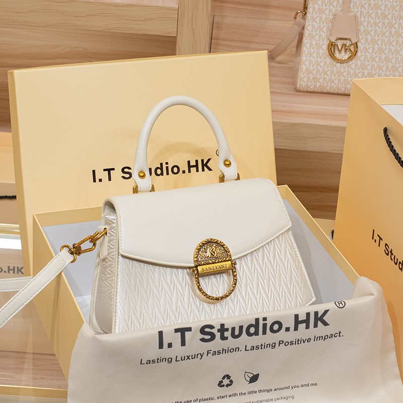 กระเป๋าถือผู้หญิงมีแบรนด์หรูหร - Women Bags High End Brands บทวิจารณ์และราคา