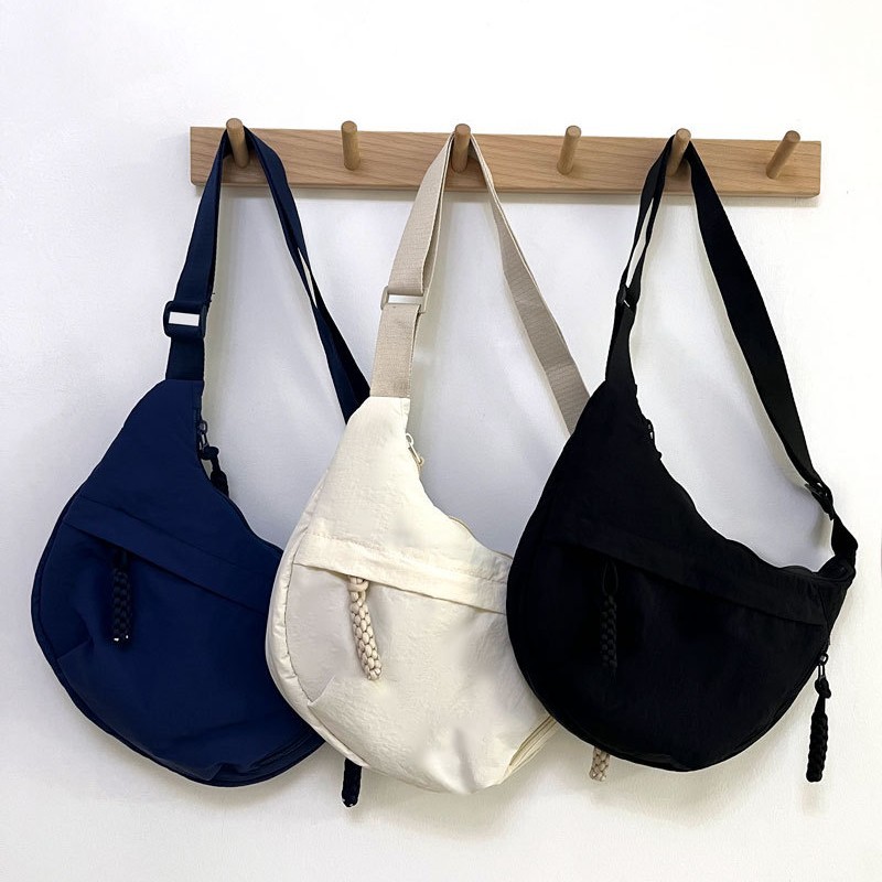กระเป๋าคาดลำตัวไนลอนรูปพระจันท - Women Bags Logo บทวิจารณ์และราคา