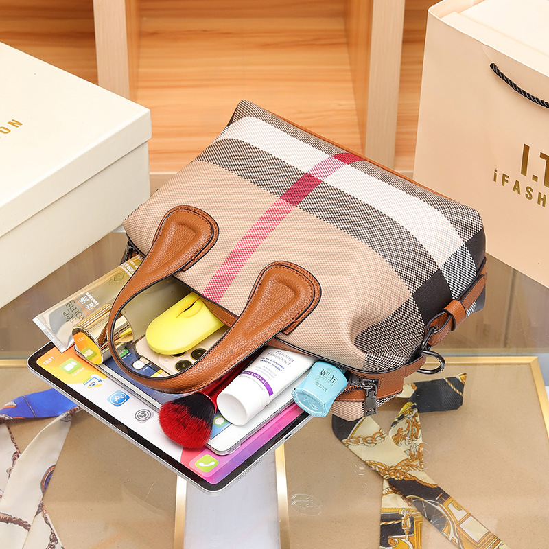กระเป๋าถือหนังแบรนด์หรูสำหรับผ - Women Bags Popular Brands บทวิจารณ์และราคา