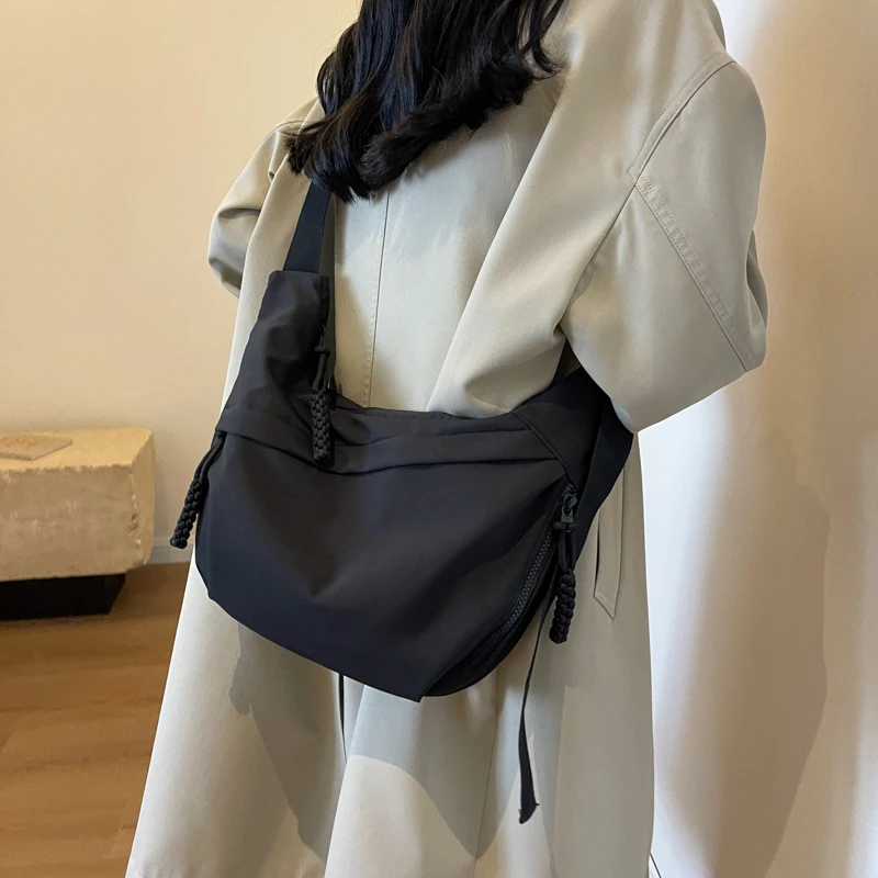 New Fashion Trend Designer Bra - Women Bags Popular Brands บทวิจารณ์และราคา