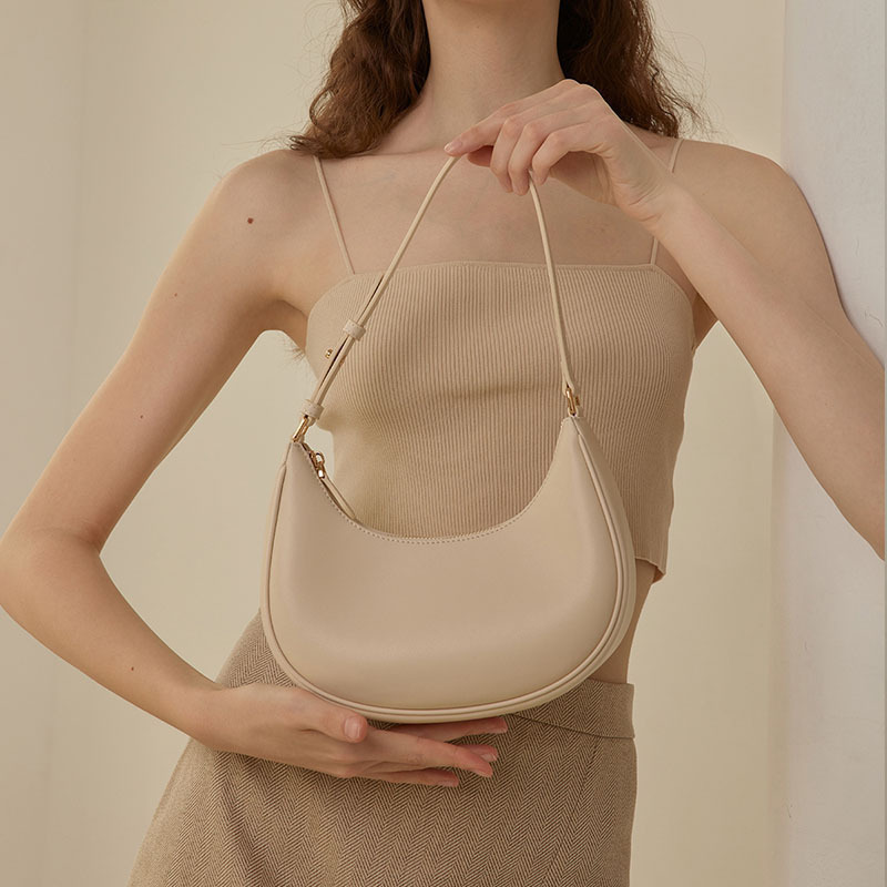 กระเป๋าสะพายไหล่ผู้หญิงสุดหรู  - Women Bags Popular Brands บทวิจารณ์และราคา