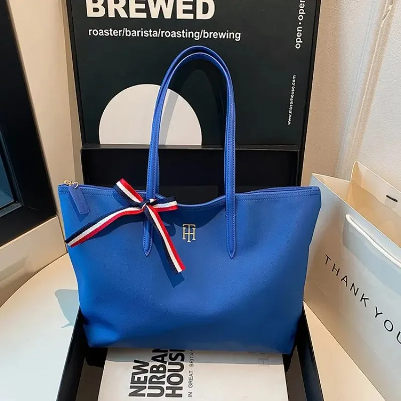 กระเป๋าถือแบรนด์หรูสำหรับผู้หญ - Women Bags Popular Brands บทวิจารณ์และราคา