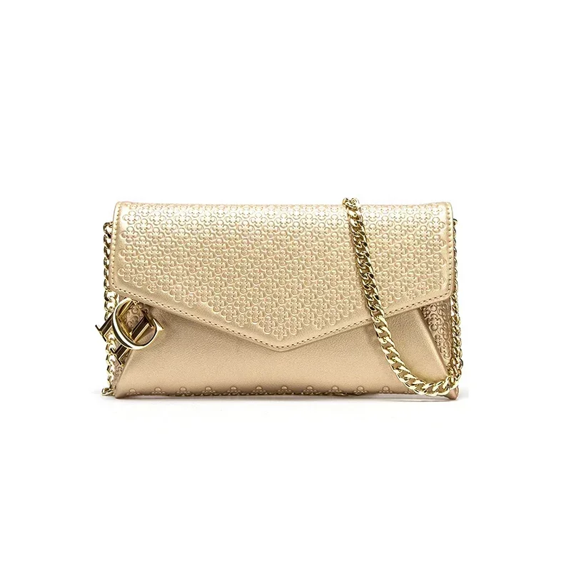 กระเป๋าถือสะพายข้างผู้หญิง CH  - Women Bags Logo บทวิจารณ์และราคา