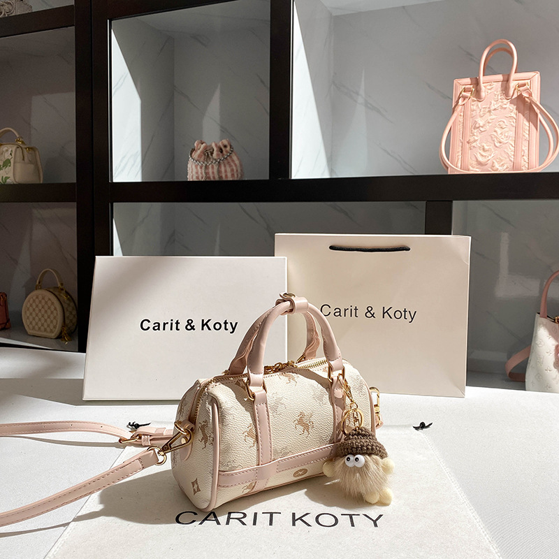 กระเป๋าผ้าอ้อมแบรนด์หรู ดีไซน์ - Women Bags High End Brands บทวิจารณ์และราคา