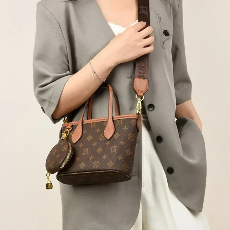 กระเป๋าผ้าอ้อมแบรนด์หรูระดับไฮ - Women Bags Popular Brands บทวิจารณ์และราคา